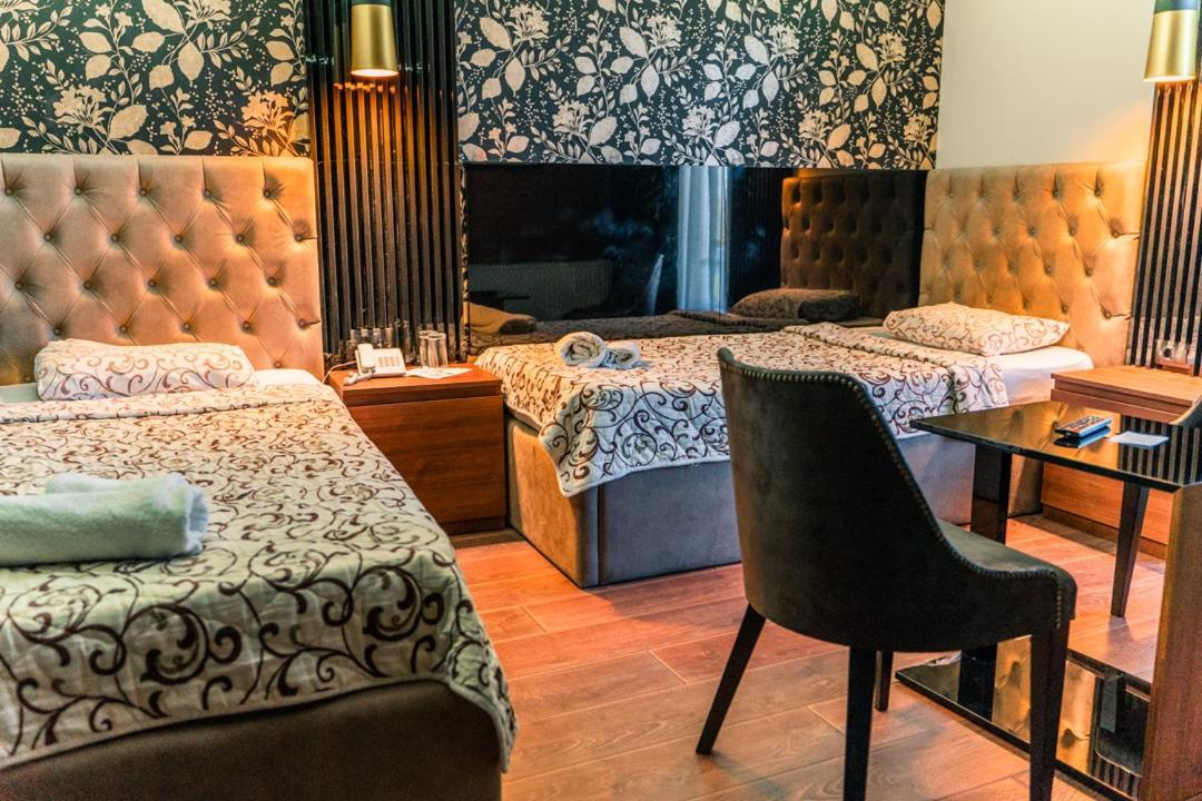Hotel Zeleni Vir Ni Extérieur photo