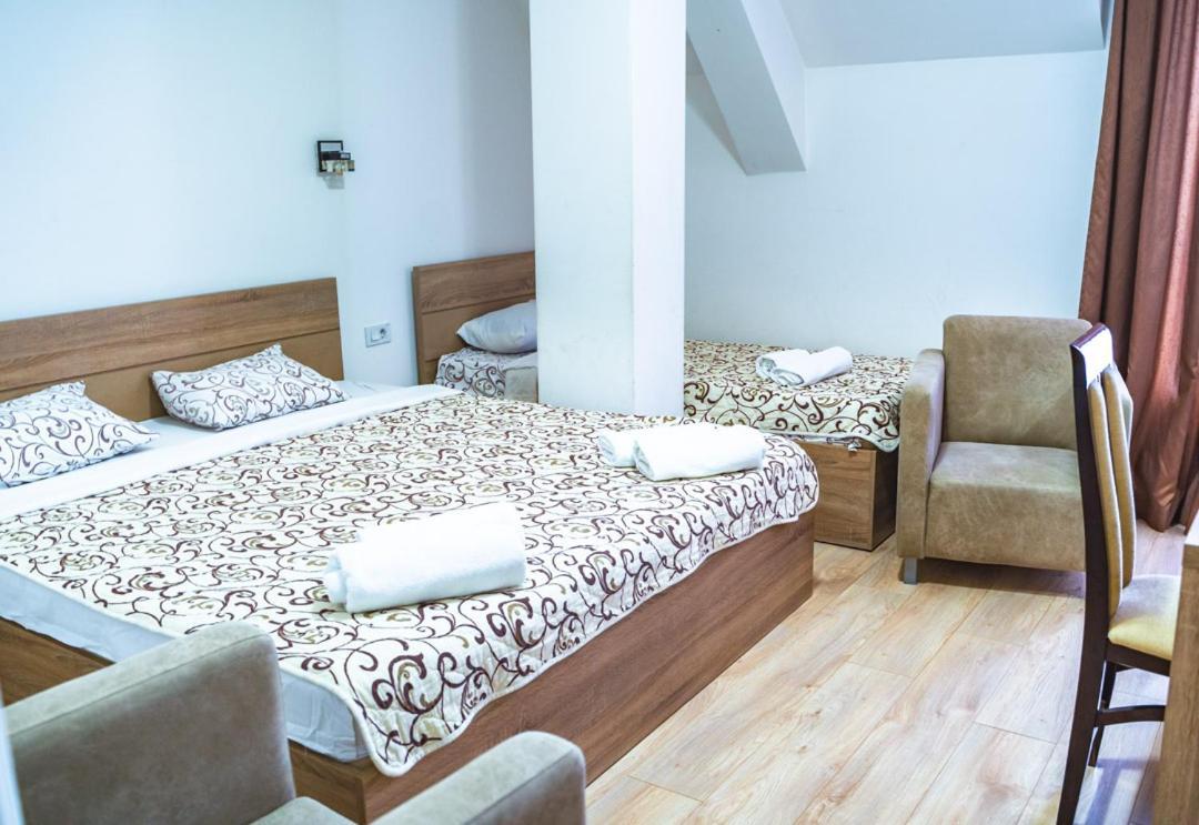 Hotel Zeleni Vir Ni Extérieur photo