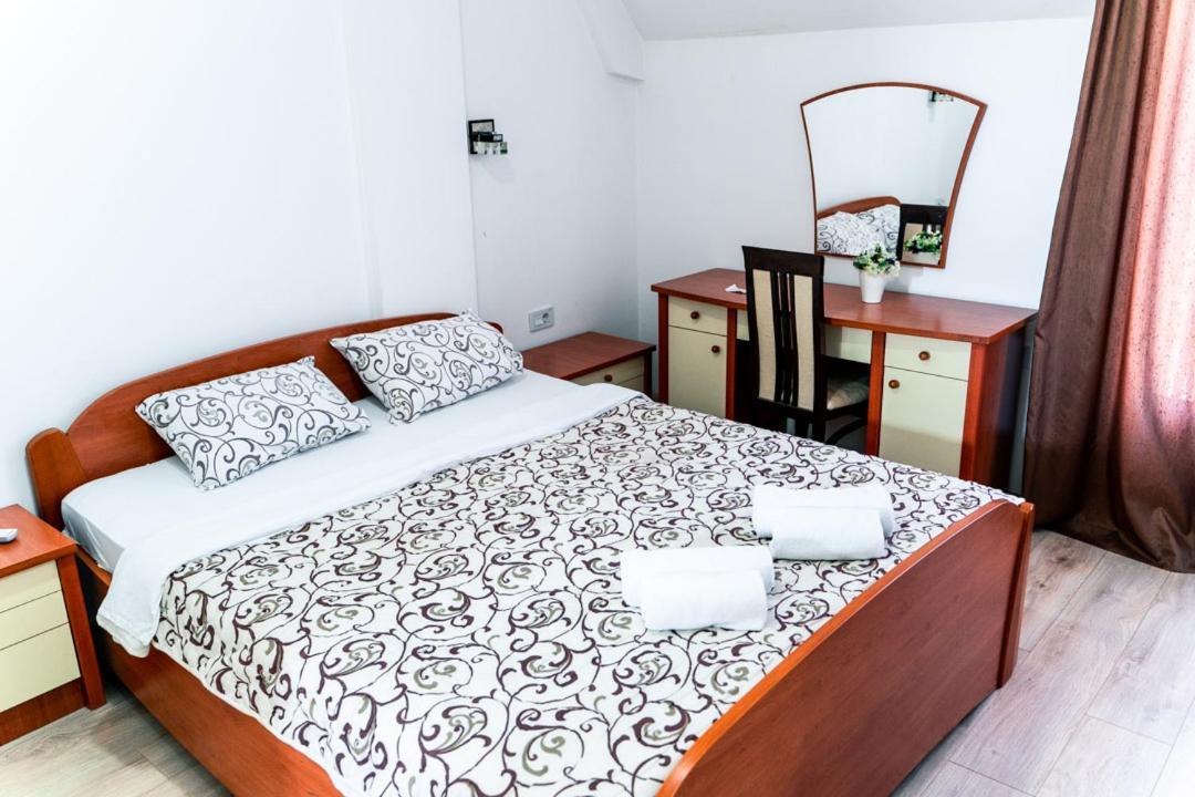 Hotel Zeleni Vir Ni Extérieur photo