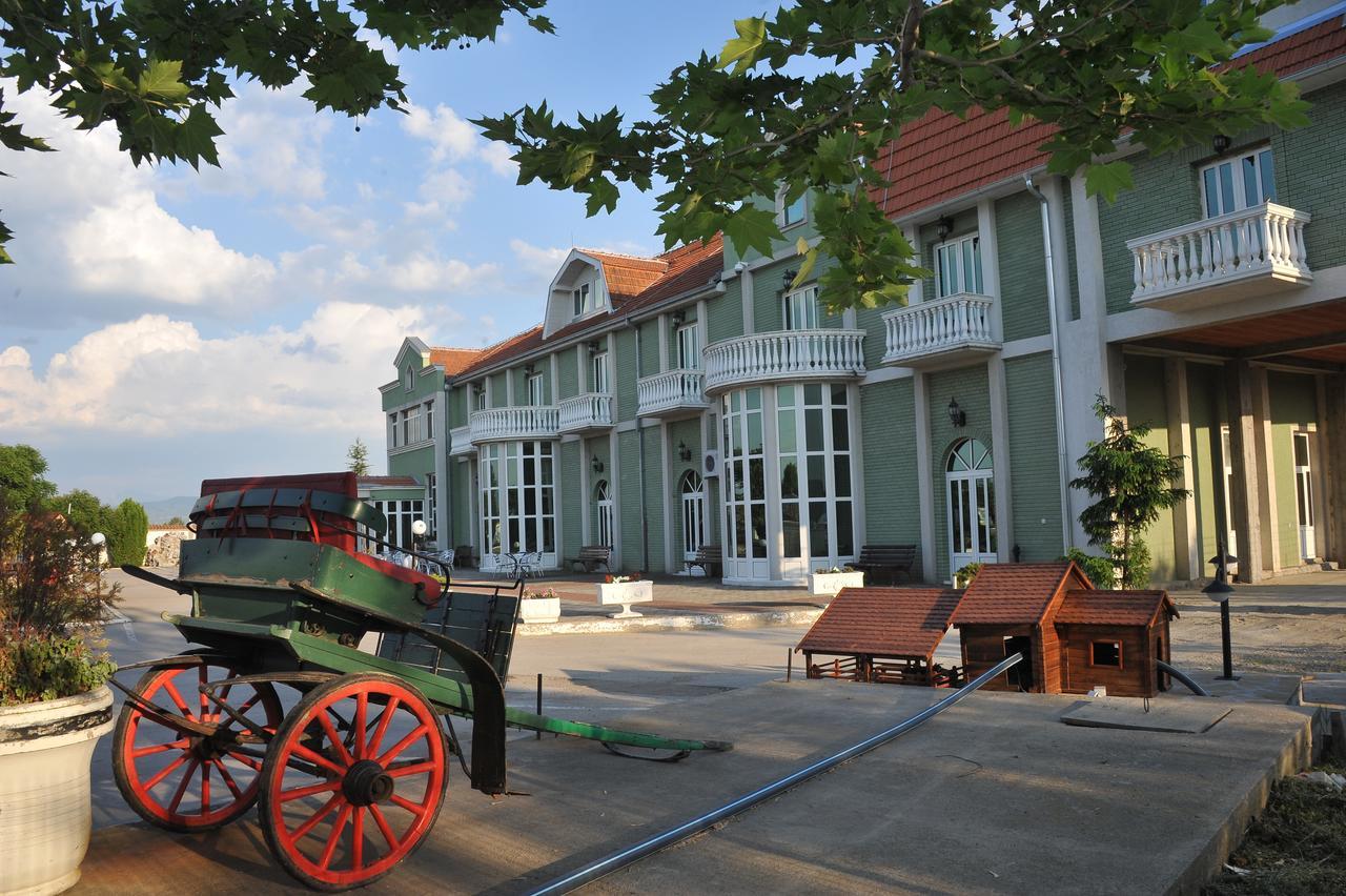 Hotel Zeleni Vir Ni Extérieur photo